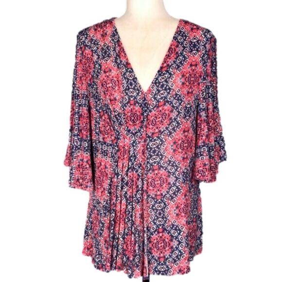 Vintage America Tops - Vintage America Boho Peek-a-Boo Bell Sleeve V-Neck Blouse Red & Blue Size Large